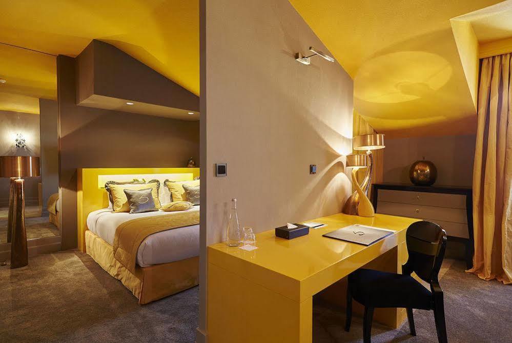 Le Stelsia Resort Saint-Sylvestre-sur-Lot Exterior foto